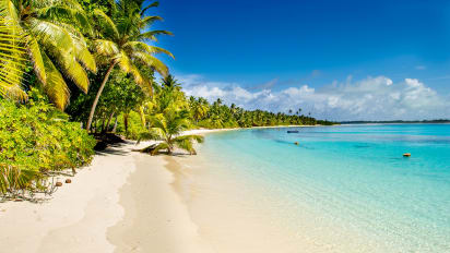 http___cdn.cnn.com_cnnnext_dam_assets_181010131059-australia-best-beaches-cossies-beach-cocos3