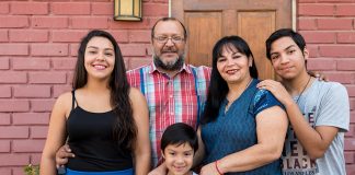 Familia