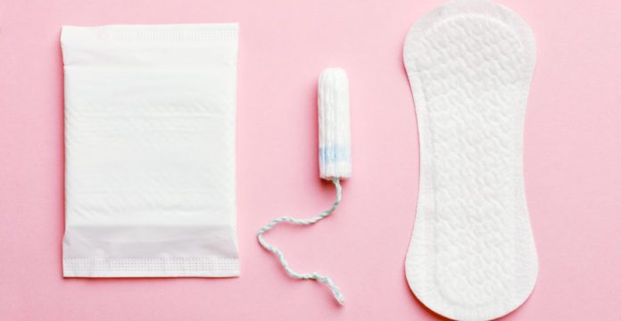nueva-zelanda-dara-productos-de-higiene-femenina-gratis-estudiantes-1024x529