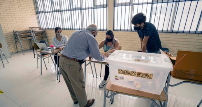 votación