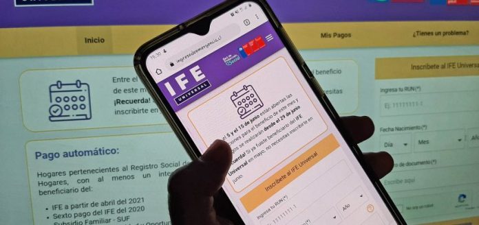 Mira cómo cobrar el IFE de manera retroactiva