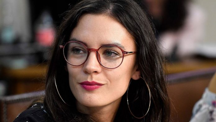Camila Vallejo anunció que no volverá a ser candidata a diputada. Camila Vallejo anunció que no volverá a ser candidata a diputada.