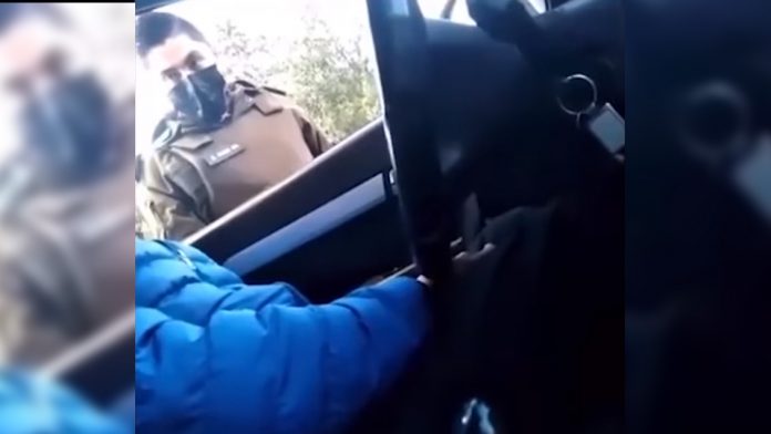 Carabinero que fue grabado pidiendo soborno terminó siendo dado de baja Carabinero que fue grabado pidiendo soborno terminó siendo dado de baja