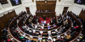 Diputados de la UDI y RN denunciaron que constituyentes de La Lista del Pueblo y el Frente Amplio cobraron el IFE