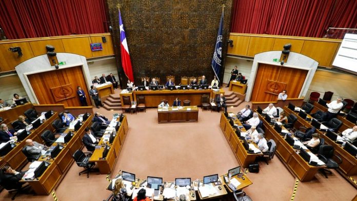 Varios miembros del Senado han anunciado que votarán en contra del cuarto retiro Varios miembros del Senado han anunciado que votarán en contra del cuarto retiro
