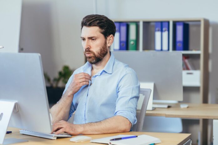 ¿Mucho calor? Consejos para vestir fresco en el trabajo