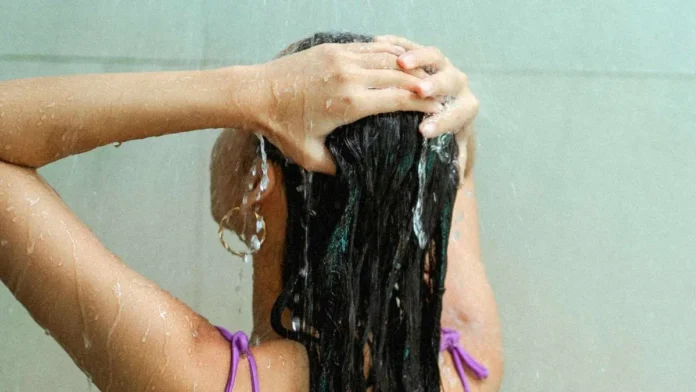 Shampoo asegura ser 100% seguro tras reclamos de caída de cabello por usuarios. Shampoo asegura ser 100% seguro tras reclamos de caída de cabello por usuarios.