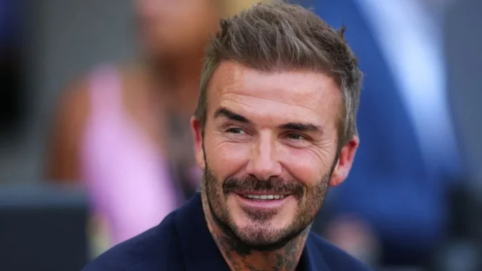 Descubre la sorprendente rutina de entrenamiento de David Beckham a sus 49 años. Descubre la sorprendente rutina de entrenamiento de David Beckham a sus 49 años.