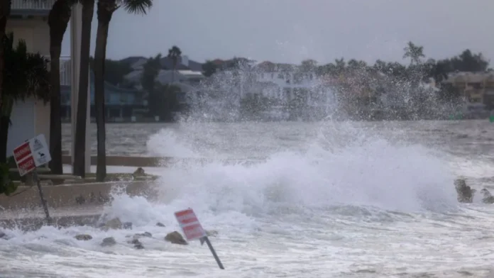 El Huracán Helene impacta Florida El Huracán Helene impacta Florida