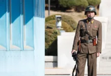 La OTAN insta a Moscú y Pionyang a detener el despliegue militar norcoreano.