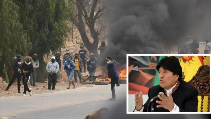 Gobierno de Bolivia acusa a Evo Morales de amenazar la democracia del país. Gobierno de Bolivia acusa a Evo Morales de amenazar la democracia del país.