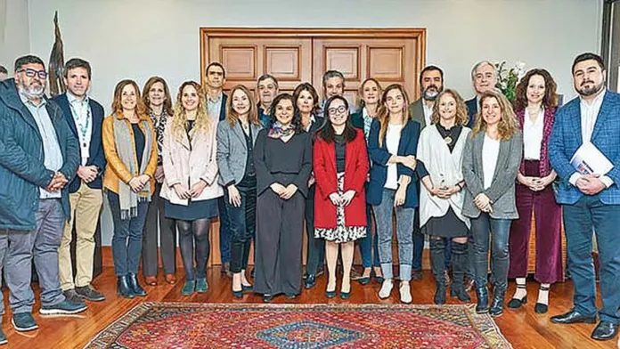 El sector privado promueve un consejo para implementar la Ley Karin efectivamente. El sector privado promueve un consejo para implementar la Ley Karin efectivamente.