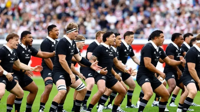 Polémica en el rugby: jugador inglés critica el Haka Polémica en el rugby: jugador inglés critica el Haka