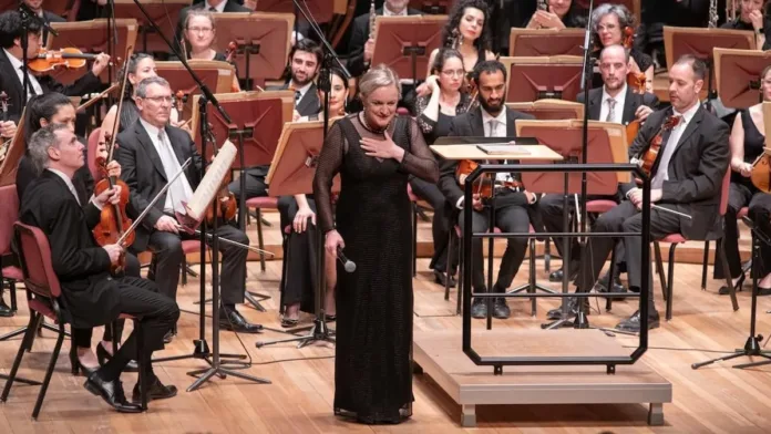 Ligia Amadio dirige un concierto inolvidable con la Orquesta Sinfónica Nacional. Ligia Amadio dirige un concierto inolvidable con la Orquesta Sinfónica Nacional.