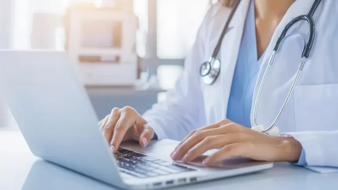Explora la seguridad de buscar información sobre salud y medicamentos en línea. Explora la seguridad de buscar información sobre salud y medicamentos en línea.
