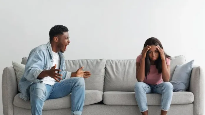 Un estudio revela las causas del aumento de conflictos familiares en la actualidad. Un estudio revela las causas del aumento de conflictos familiares en la actualidad.