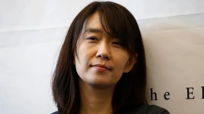 Han Kang: de una cena tranquila a la gloria del Premio Nobel en un solo día. Han Kang: de una cena tranquila a la gloria del Premio Nobel en un solo día.