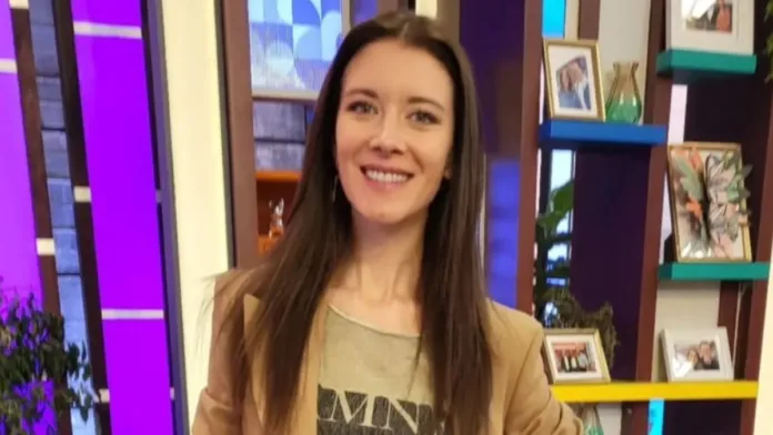 Carla Jara se une a 'Mi nombre es:' y suma un nuevo día de emisión. Carla Jara se une a 'Mi nombre es:' y suma un nuevo día de emisión.