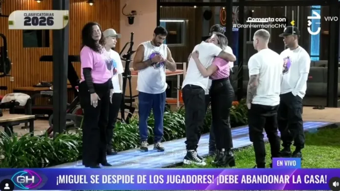 El concursante de Gran Hermano se siente agobiado tras la falsa eliminación. El concursante de Gran Hermano se siente agobiado tras la falsa eliminación.