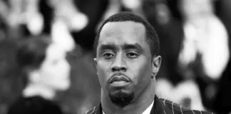 Diddy reflexiona en soledad con su Biblia durante su tiempo en prisión.