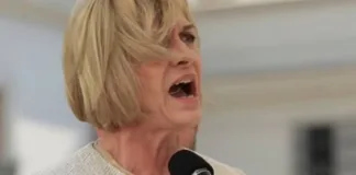Evelyn Matthei critica el silencio de Boric ante la denuncia de Monsalve.