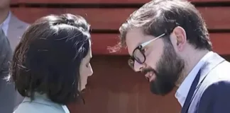 Presidente Boric y su asesora protagonizan una tensa discusión que se vuelve viral.