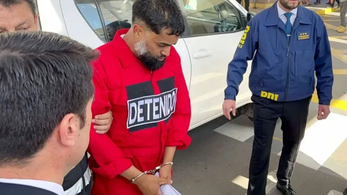 Extraditado a Perú acusado de masacre en Lampa Extraditado a Perú acusado de masacre en Lampa