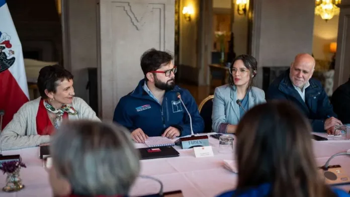 Cónclave oficialista: Vallejo critica el 'oportunismo' de la oposición en el Caso Monsalve. Cónclave oficialista: Vallejo critica el 'oportunismo' de la oposición en el Caso Monsalve.