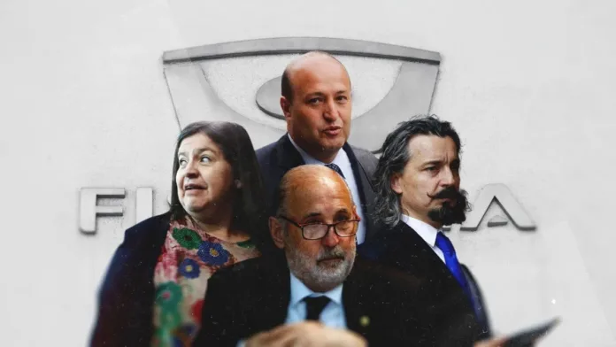 Más de 60 políticos investigados en 15 años no enfrentaron juicio oral. Más de 60 políticos investigados en 15 años no enfrentaron juicio oral.