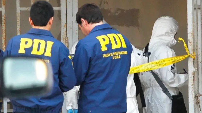 Hombre de 64 años fallece tras ser apuñalado en un asalto en Valparaíso. Hombre de 64 años fallece tras ser apuñalado en un asalto en Valparaíso.