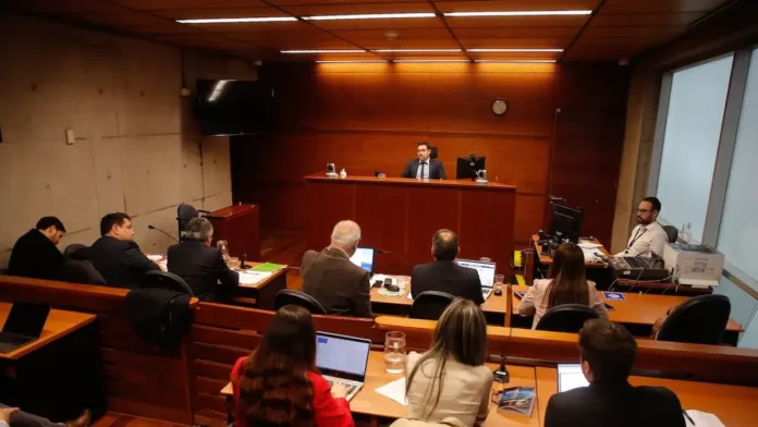 El Fiscal Armendáriz responde a acusaciones sobre la declaración de Monsalve. El Fiscal Armendáriz responde a acusaciones sobre la declaración de Monsalve.