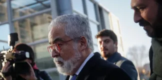 Hermosilla presenta querella contra fiscales por filtraciones de información.