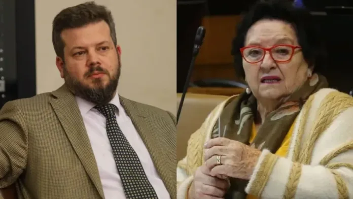 Diputados de oposición exigen medidas urgentes contra la crisis de seguridad. Diputados de oposición exigen medidas urgentes contra la crisis de seguridad.