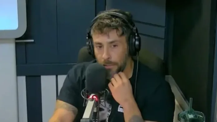 Jorge Valdivia: romance y controversia en una noche de fiesta en la discoteca. Jorge Valdivia: romance y controversia en una noche de fiesta en la discoteca.