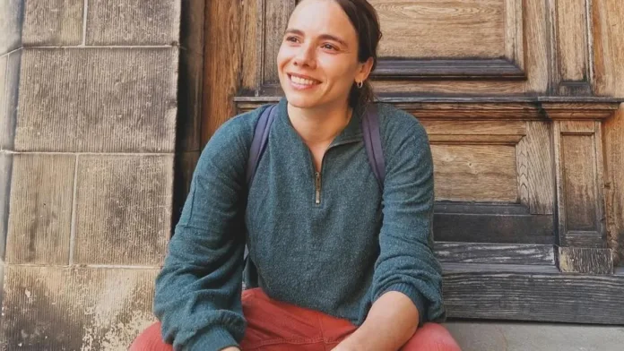 María Gracia Omegna sorprende con su nuevo look en esta impactante fotografía. María Gracia Omegna sorprende con su nuevo look en esta impactante fotografía.