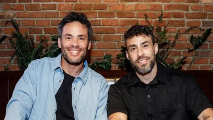Jorge Valdivia y su hermano Claudio Jorge Valdivia y su hermano Claudio