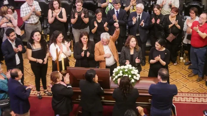 Emotiva despedida a Mercedes Bulnes