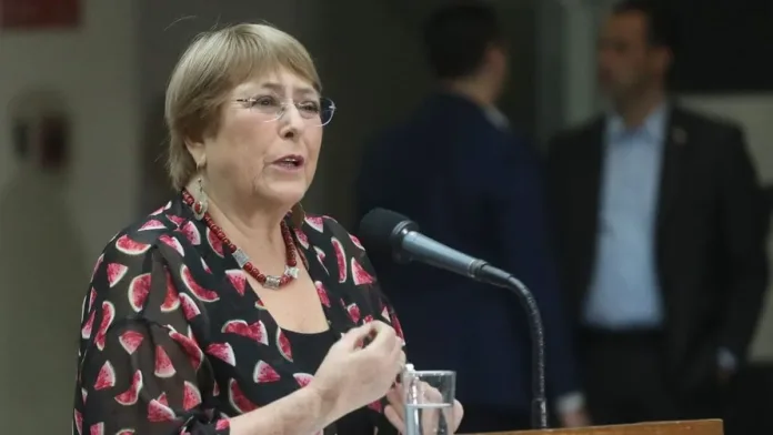 Michelle Bachelet: "Las fuerzas políticas deberán reflexionar sobre los resultados". Michelle Bachelet: "Las fuerzas políticas deberán reflexionar sobre los resultados".