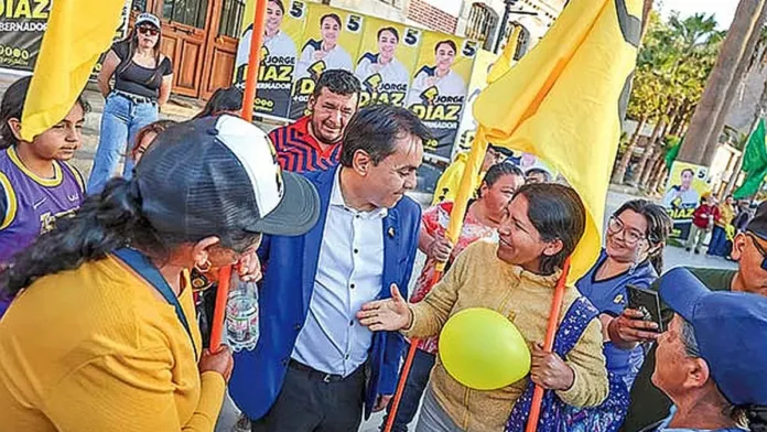 Jorge Díaz Ibarra: "Buscamos US$ 450 millones para transformar nuestra región". Jorge Díaz Ibarra: "Buscamos US$ 450 millones para transformar nuestra región".