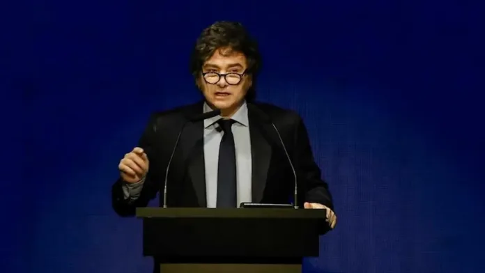 Javier Milei: "La recesión ha terminado y el país ha comenzado a crecer". Javier Milei: "La recesión ha terminado y el país ha comenzado a crecer".