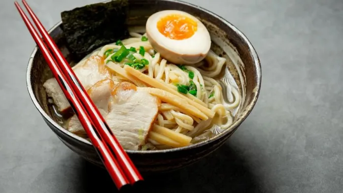 Deliciosa receta de ramen de pollo: rápida Deliciosa receta de ramen de pollo: rápida