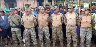 Grupo armado toma rehenes en regimiento militar de Cochabamba