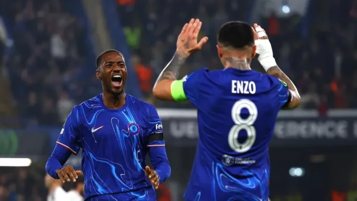 Enzo Fernández brilla con tres asistencias en solo nueve minutos para el Chelsea. Enzo Fernández brilla con tres asistencias en solo nueve minutos para el Chelsea.