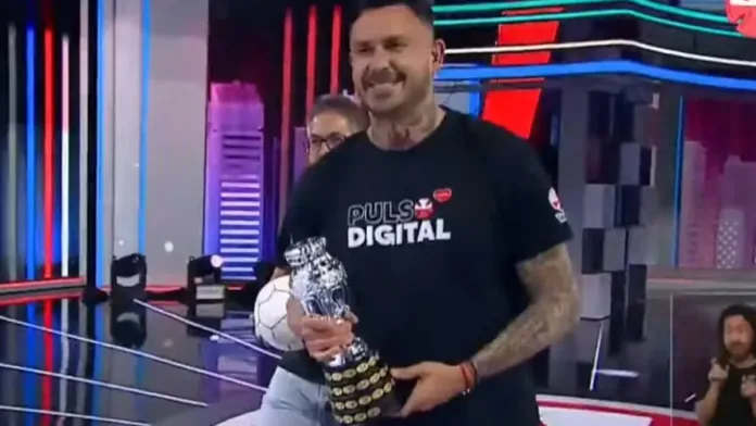 Pinilla anuncia chequeo tras descompensación en Teletón. Pinilla anuncia chequeo tras descompensación en Teletón.