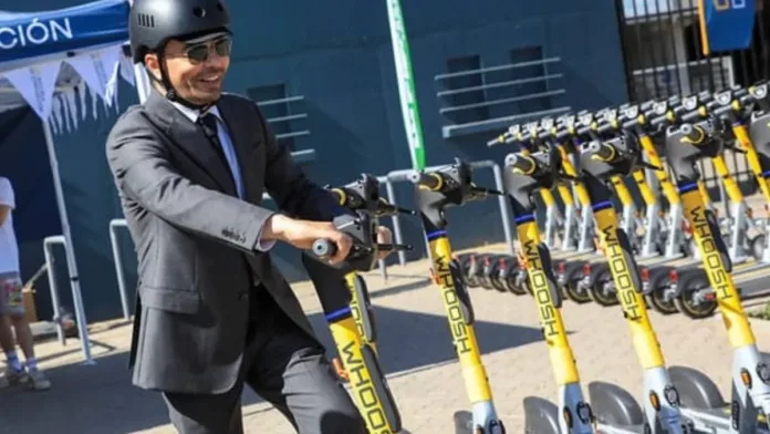La Florida lanza 500 scooters para un transporte más sustentable y eficiente. La Florida lanza 500 scooters para un transporte más sustentable y eficiente.