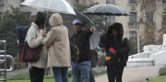 Lluvias en Santiago este domingo: descubre las comunas afectadas.