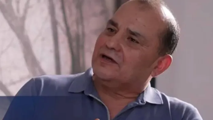 Controversia en Chilevisión tras entrevista al padre de la denunciante de Monsalve. Controversia en Chilevisión tras entrevista al padre de la denunciante de Monsalve.