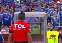 La Universidad de Chile solicitará audios del VAR tras el gol anulado a Fernández.