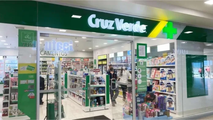 Farmacia Cruz Verde abre vacantes: descubre los cargos y cómo postularte. Farmacia Cruz Verde abre vacantes: descubre los cargos y cómo postularte.