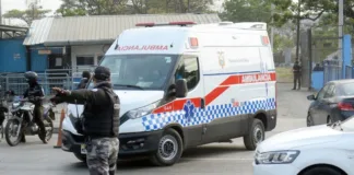 Enfrentamiento en cárcel de Ecuador deja 15 reos muertos y 14 heridos.